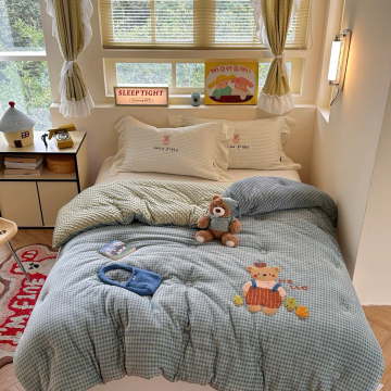 Chăn đông dày - Chăn nỉ sữa đậu nành SOYBEAN - Hoạ tiết hạt dậu matxa mềm mại ~ 3kg